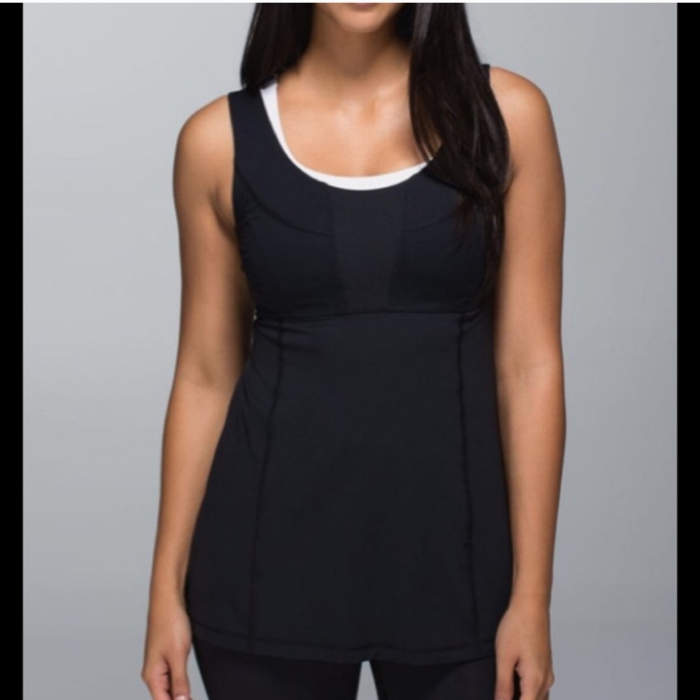 Lululemon Wrapper's Delight Tank Black Size 8